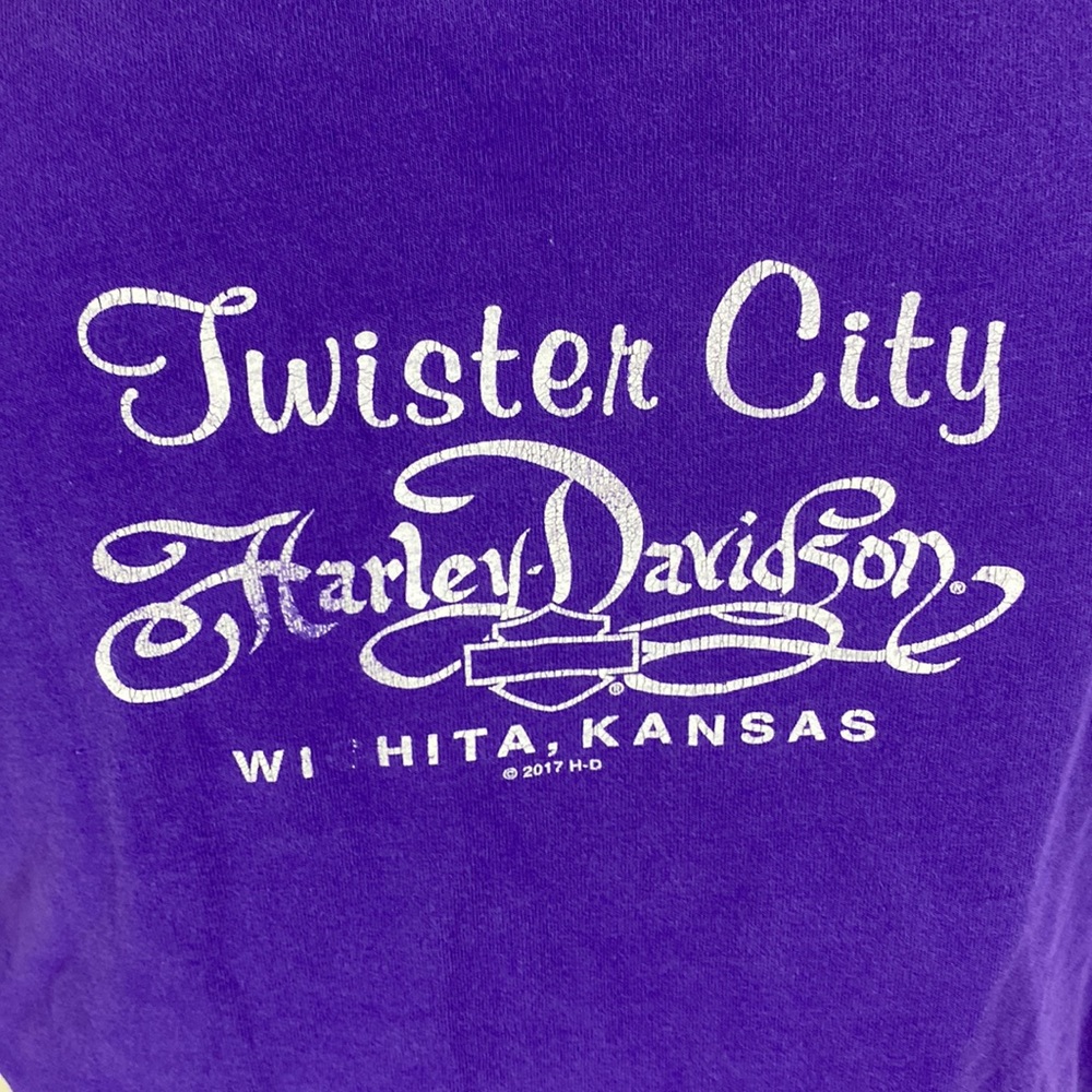 ‼️SOLD‼️Woman’s Harley Davidson Shirt Size Medium - Picture 4 of 5